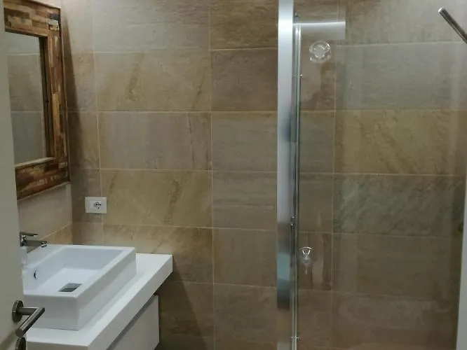 Bed & Go לינה וארוחת בוקר טרנטו